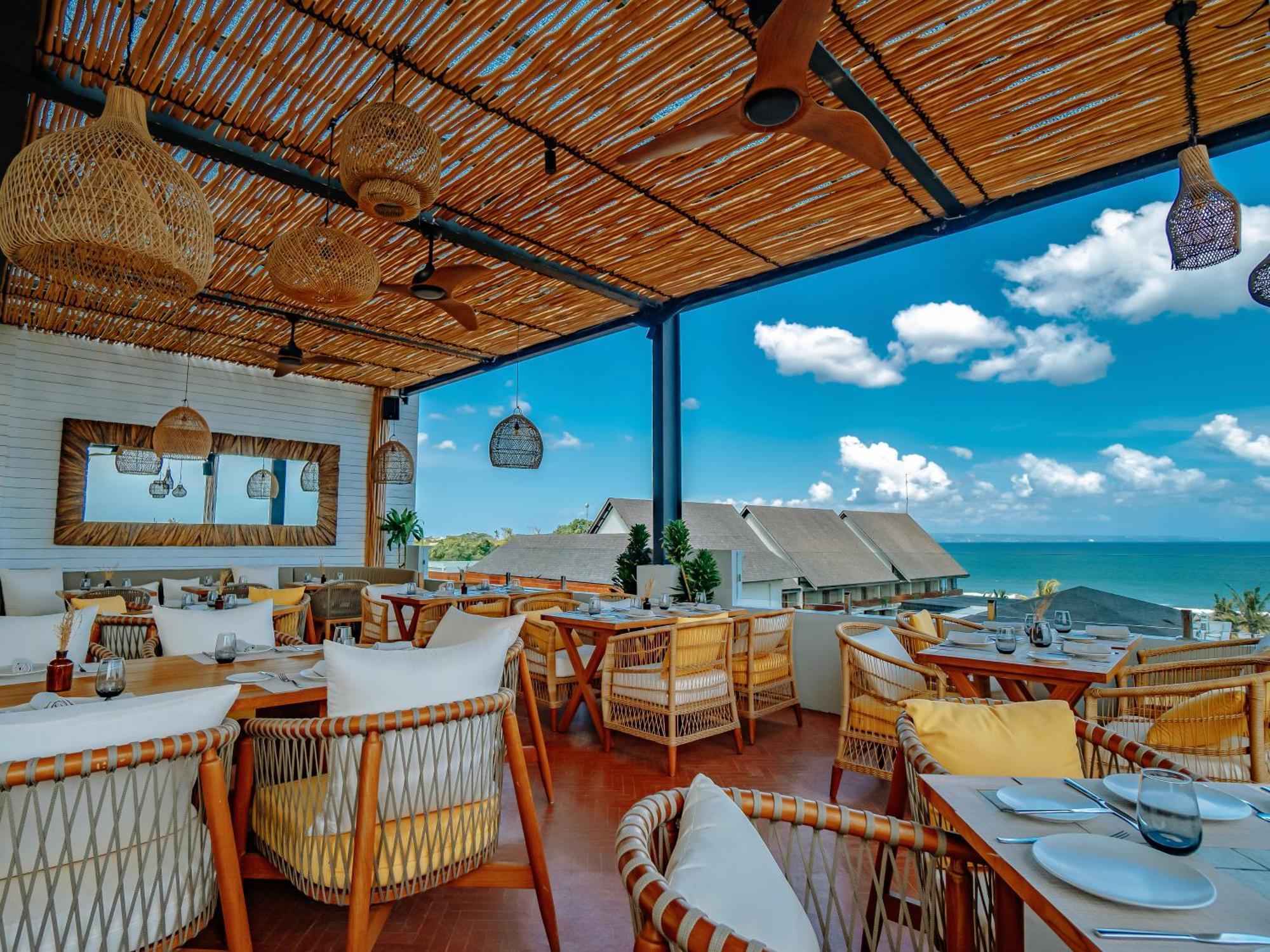 Secana Beachtown Resort & Residences Canggu Esterno foto